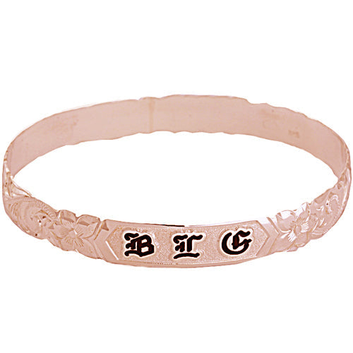14K Gold Custom-Made Plumeria King Scroll Raise Letter with Black Enamel Cut Out Edge Bangle (Thickness 1.25mm)